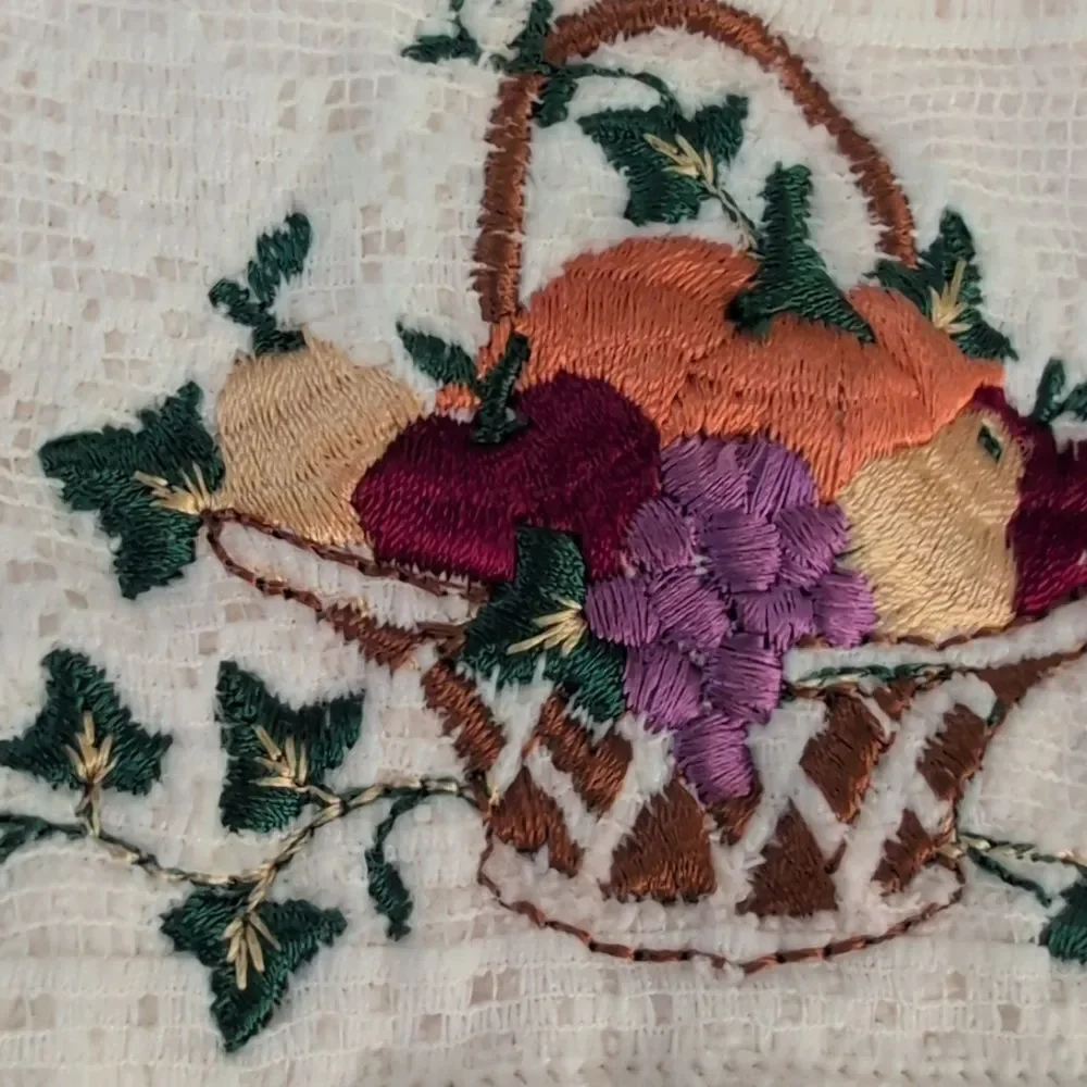 Vintage white embroidered‎ fruit basket and lace bath towel
